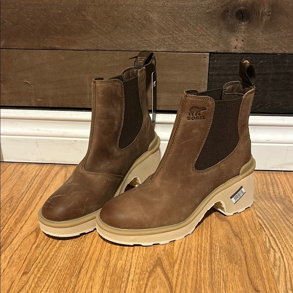 Sorel Brown Leather Hi-Line Chelsea Boots